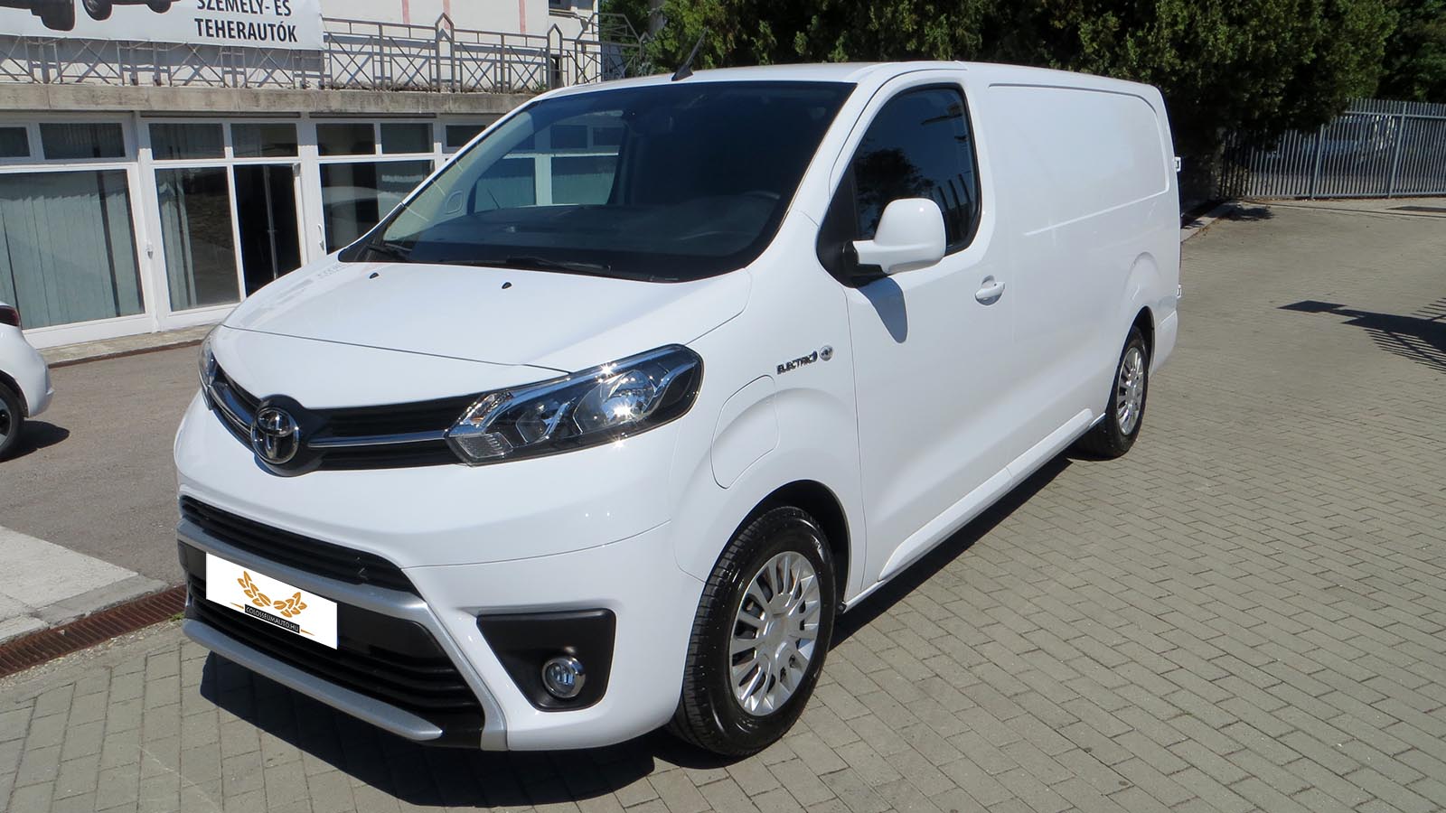 Toyota Proace EV Active Smart Cargo Multimedia - L2H1 75 kWh DIGITKLÍMA-RADAR-KAMERA-NAVIGÁCIÓ-KAVOSZ3%-2800 KM.!